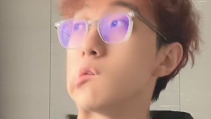 دليل السفر للطلاب الجامعيين