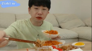 Bánh bạch tụt ăn chung với mì cay phần 4 #mukbang