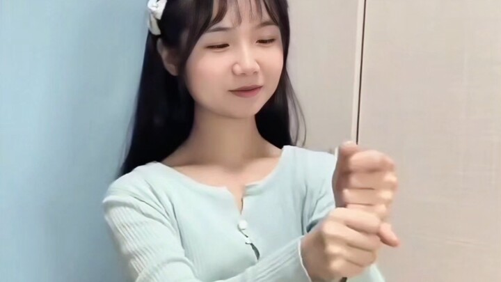 الرقصة اللطيفة لتحضير الثوم في الحياة اليومية لطلاب الرقص 9.. النسخة المطولة من توان توان زي قادمة