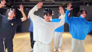 【TREASURE(T5)】ซับยูนิตเปิดตัวในสตูดิโอเต้นรำ MOVE!