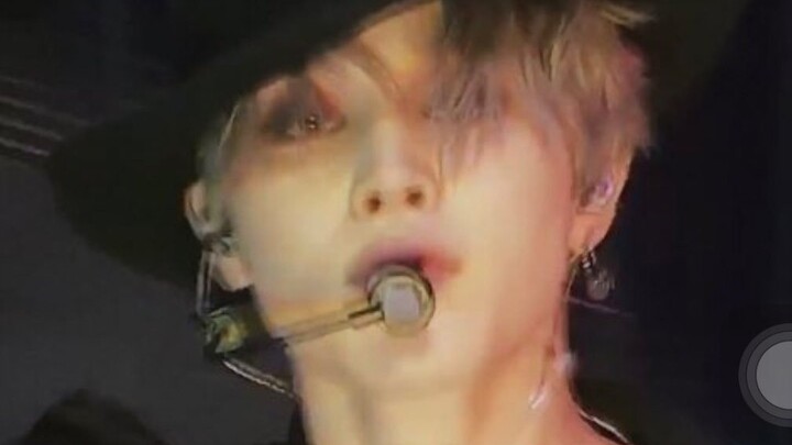 [Jimin] Smoky makeup, deep purple suit, slightly damp semi-straight hair — “Filter” dance by a charm