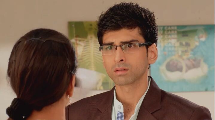 Iss Pyar Ko Kyaa Naam Doon-98