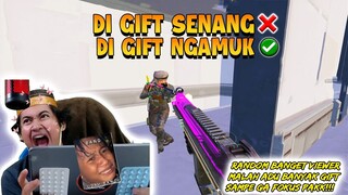 "TINGKAH RANDOM VIEWERS" ADU BNAYAKAN GIFT SAMPE GUE TERSIKSA! SAMPE GA BISA FOKUS !!! | PUBG Mobile