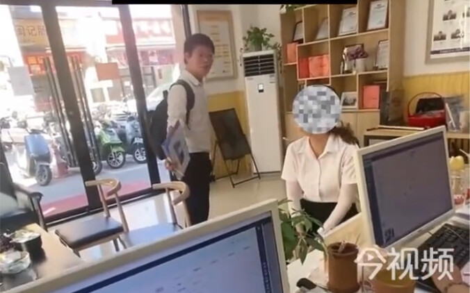 A salesman turned to leave after failing to close a deal, but was called back by the customer who sa