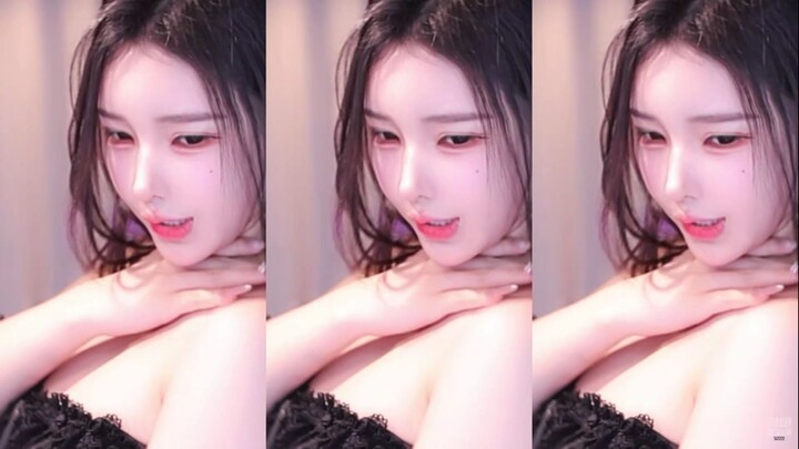 Xiao Yueguang Dance Show (1)