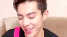 Wang Hedi and Huang Minghao Justin live broadcast, the Internet mouthpiece of the secrets appeared!