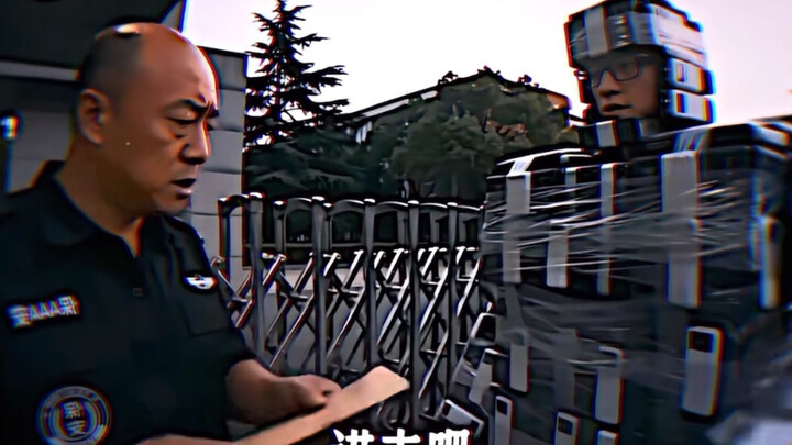 Học sinh đi về của nhân dân