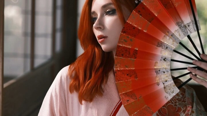 【Sweetie Fox】The “Chameleon Goddess” on OF: A Russian Influencer Shining in Diverse Fields