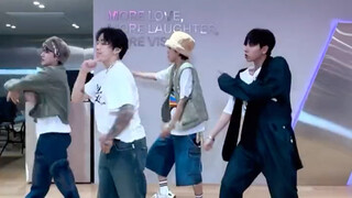 【BND】230609 BOYNEXTDOOR RIWOO 明宰铉 WOONHAK《Candy》challenge