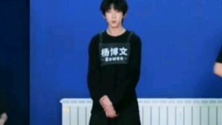 TF Family Trainee Assessment Cover Dance of "Go in blind" [Yang Bowen]