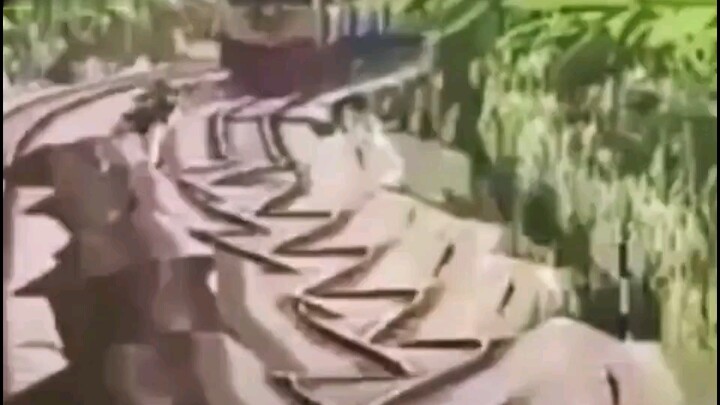 Kereta: Siapa desainer kereta api ini?