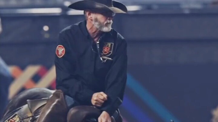 The Skills of an Old Western Gunslinger