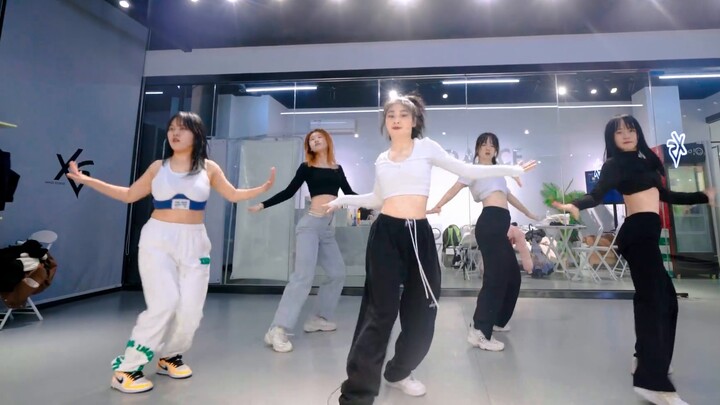 Cover of "Dangerous Party" [LiLi Choreography]