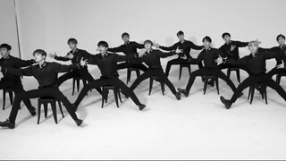 [SEVENTEEN] Dancing in unison? Synchronicity? SVT is the way to go!