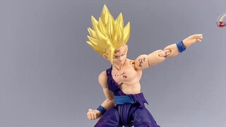 SHF. Dragon Ball Z. Goku & Gohan. Father and Son Wave. Kamehameha. Super Saiyan Ajin. Bandai.