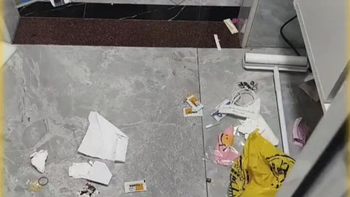 ผู้สมัครคนนี้ทำงานหนักมาเป็นเวลา 3 ปี เพื่อสอบเข้ามัธยมต้นและมหาวิทยาลัย แต่พ่อแม่ของเขากลับผิดคำพูด