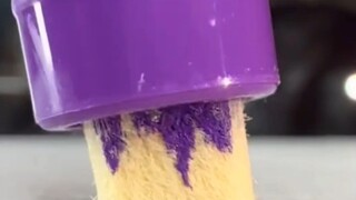 彩笔的挤压放水过程