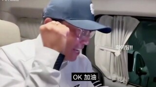 给aespa科切拉送去加油的李秀满, 有点太宠了!