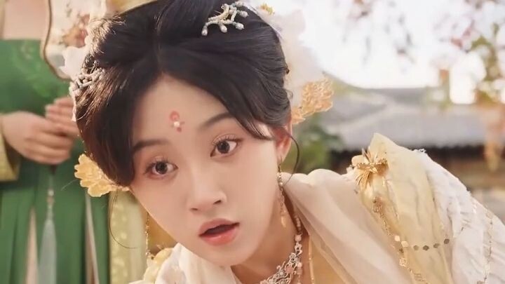 เจียงหว่าน ทะลุมิติเป็นนางร้ายที่ฮ่องเต้หลงรัก (ตัดซาวด์)