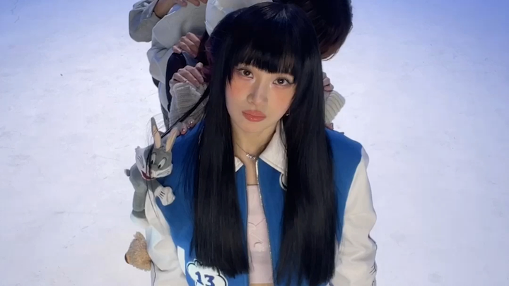 YOU DAYEON - tarian gerakan tangan 'turun turun turun' telah hadir!