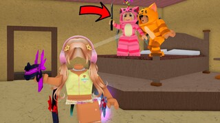 I Found ODERS ACTING SUS, SO I DESTROYED Them..(Murder Mystery 2)