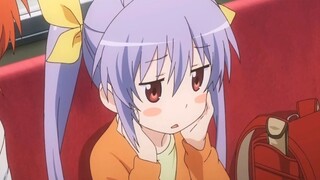 Lianhua is so cute when she touches her face