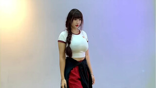 Naiwan Natasha Lico choreographed Tangtang's cover