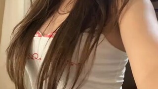 Cute korean girl dance video