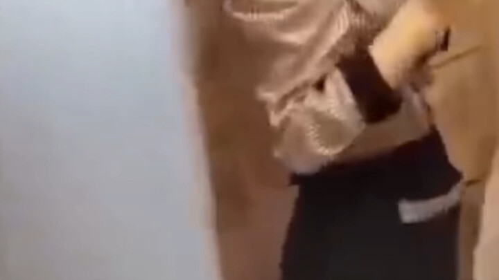 Lên thương hành! Cho tôi gửi chút IQ đi