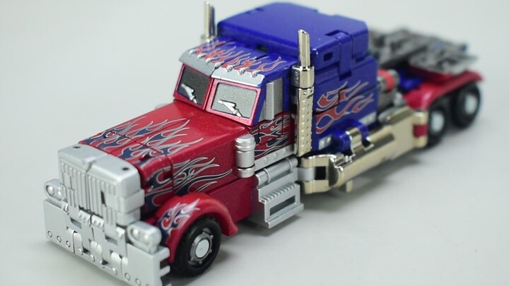 Transformers Movie: The Lost Toys Small-Scale Optimus Prime Toy Unboxing