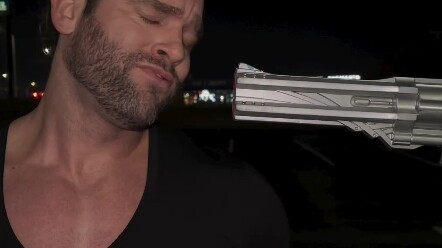 Yongcilang disdains those wielding guns.