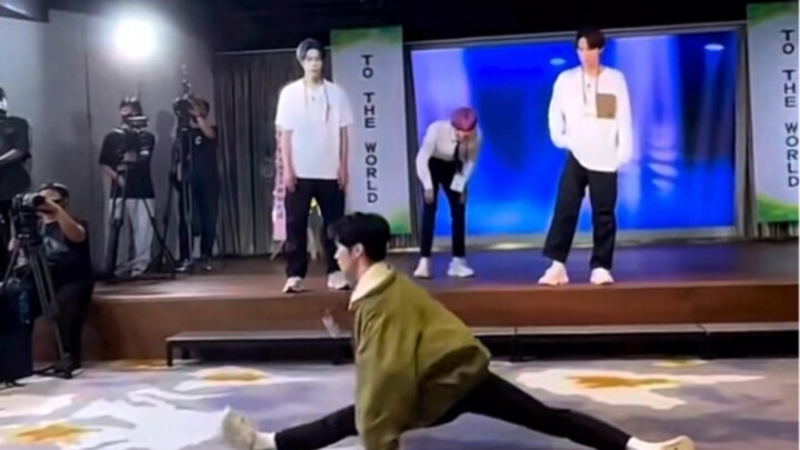 Huang Guanheng from Teacher Diao’s perspective, hahaha | The legendary Kim Jungwoo expressions (ther