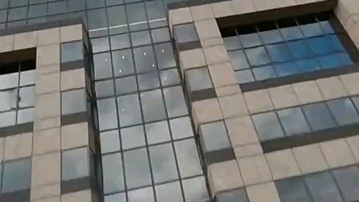 การกระโดดจากตึกสูงลงไปมีความรู้สึกอย่างไร