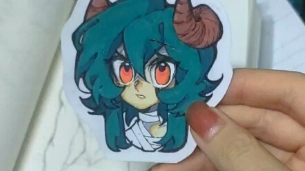 Làm một mảnh giấy Osie có mắt theo dõi