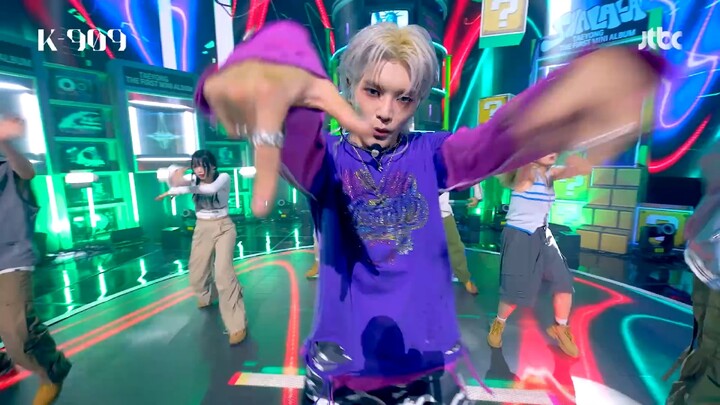 That year, under the light apricot-blossom rain, you said you were still-Li Taeyong who hadn’t yet j