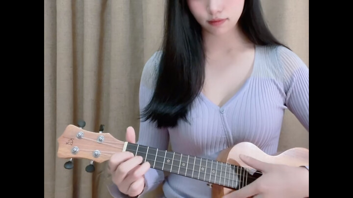 [Âm nhạc] Biểu diễn Ukulele hát cover "Small Hand Hold Big Hand"