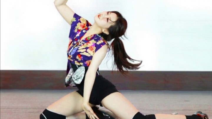 Tokyo Dance Princess at the Comic Convention～