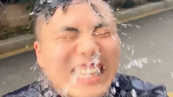 مكافأة بقيمة 700 يوان على عقوبة الإعدام؟؟؟