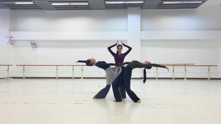 《璃影凝光》中国歌剧舞剧院排练厅版