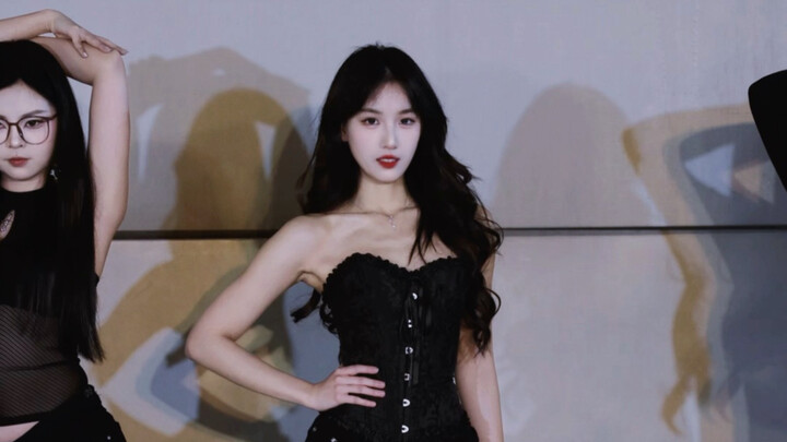 ติ๊กต็อก～รถลีมูซีนส่วนตัวของท่านถึงแล้ว｜วิดีโอซ้อมเวอร์ชัน HD ของ Mr.taxi