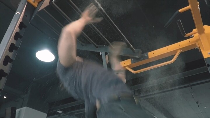 Jujur deh! Aku bakal mulai latihan lagi! / Jadi komika yang gagah perkasa