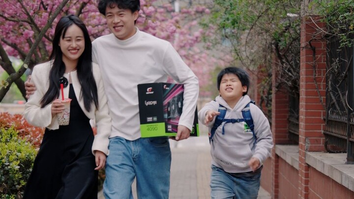 父母恋爱脑，生活幸福又美好！