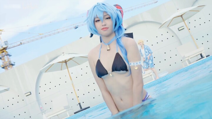 Summer Pool Sweet Rain