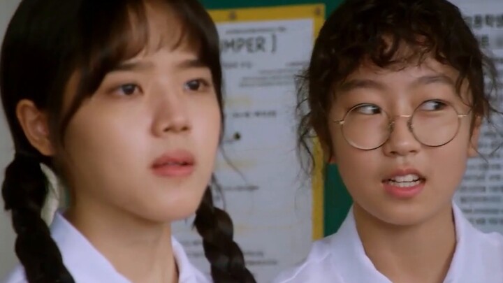 The special hobby of a Korean teacher, who loves to stop girls wearing miniskirts "Revenge Notes" Ep