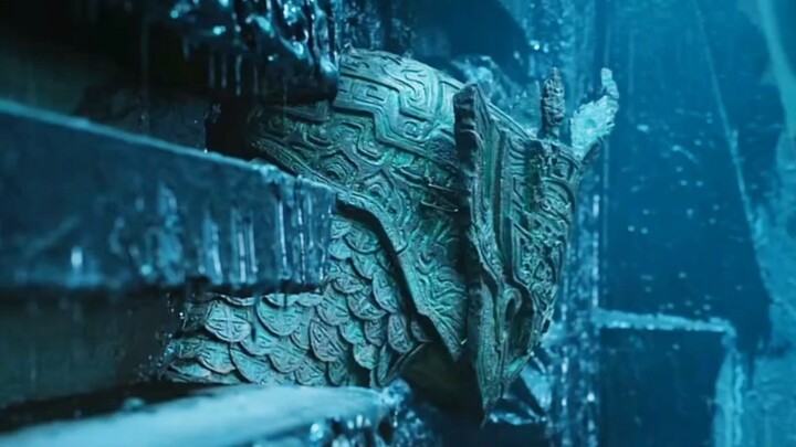 Pencuri Makam Membangkitkan Raja Malam di Gua Gunung