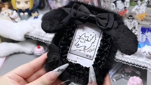 Let’s unbox these cute things together...and present them to you...!