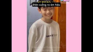 [Vietsub] Bé tổn thương nhưng hỏng ai quan tâm | Ổ nhỏ của Hoài