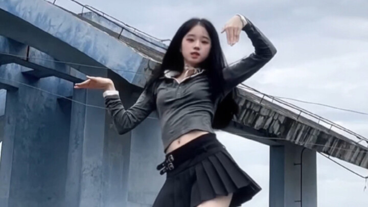 สนับสนุนเพลงนางฟ้านี้ Deja Vu