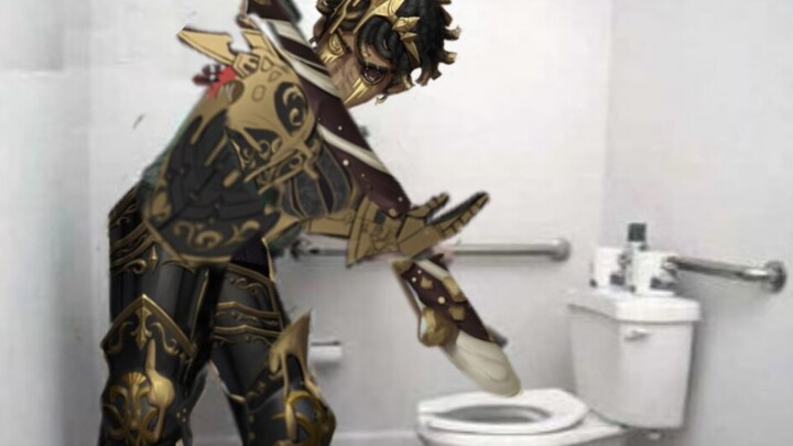 A Qian Mengajar Cara Membersihkan Toilet yang Tersumbat