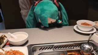 เมื่อฟู่ฟู่พบว่าไห่ตี้เลาไม่มีข้าว